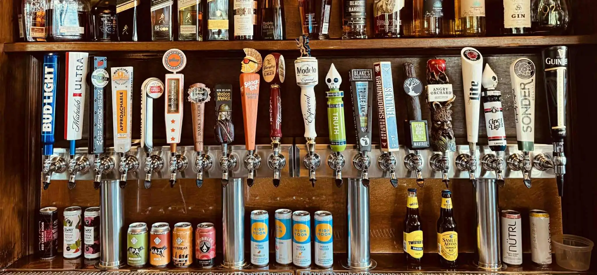 restaurant main image