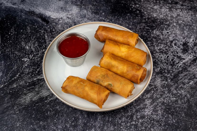 VEG SPRING ROLLS 6PC