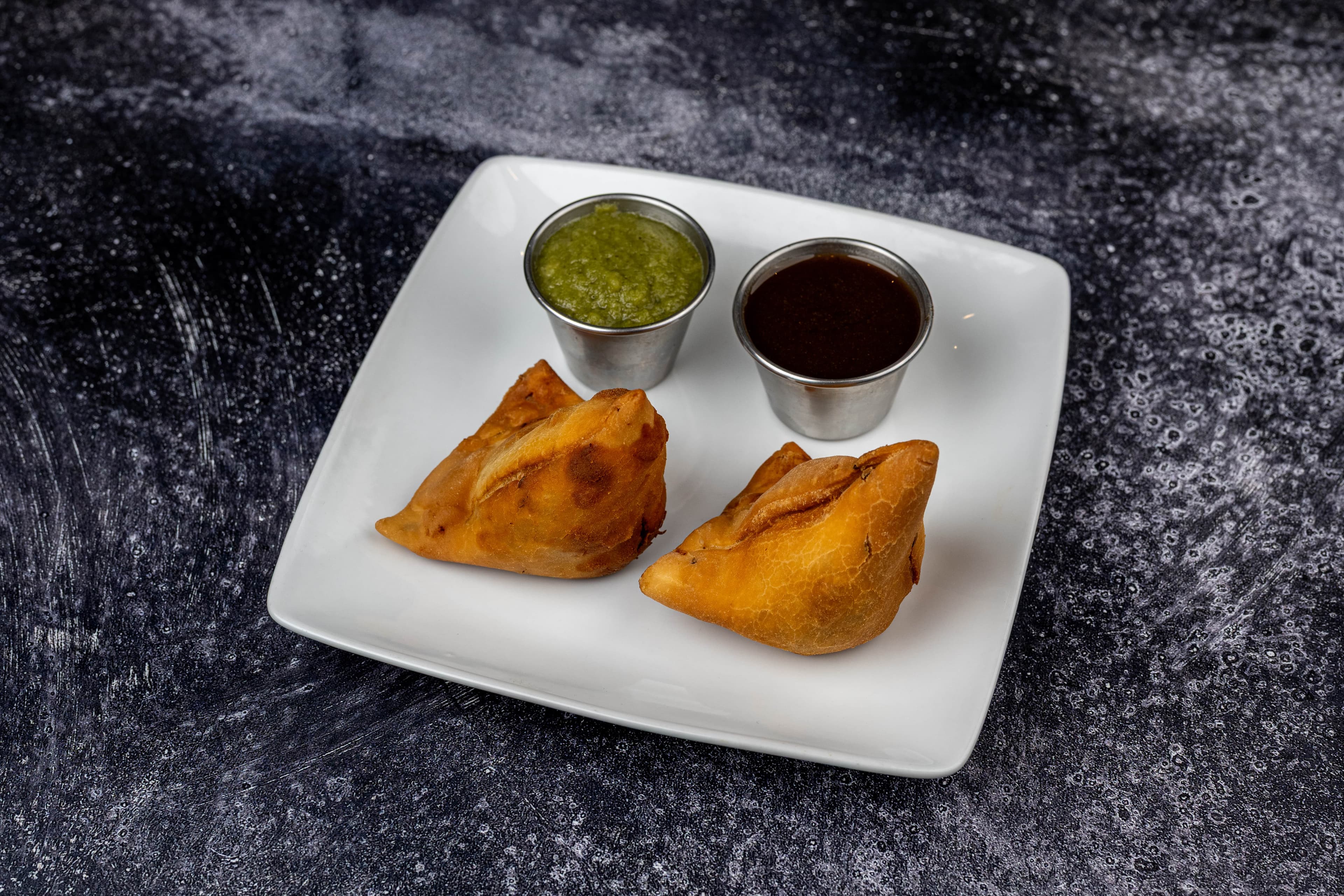 VEGETABLES SAMOSA 2PC